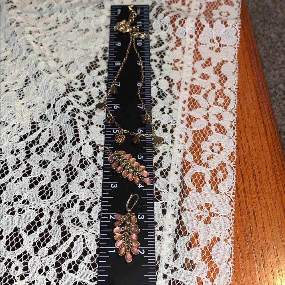 Earrings and a Necklace Gold Plated Pre Ow… - Picture 4 of 4